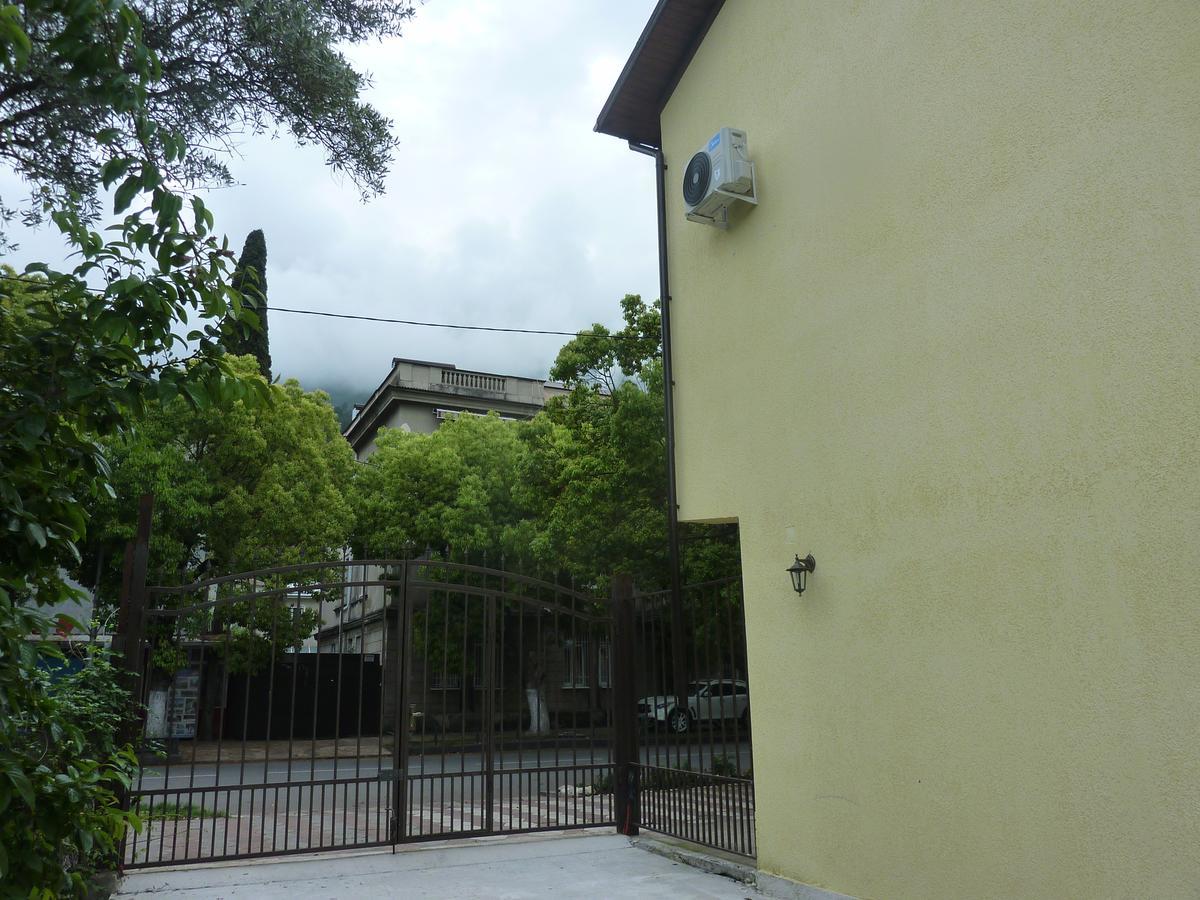 Guest House Letto Gagra Luaran gambar